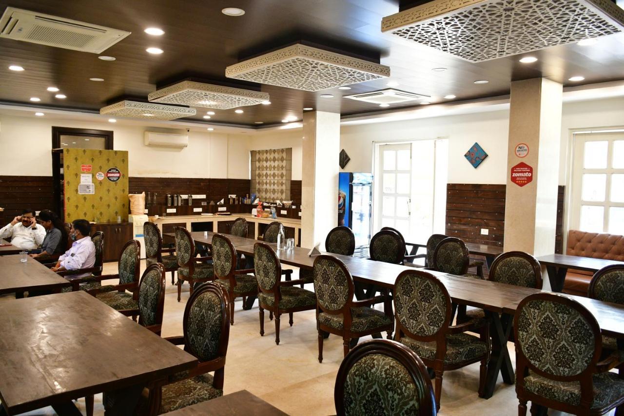 Hotel The Orion Dzsaipur Kültér fotó